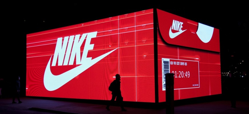 photo pop-up nike boite a chaussures